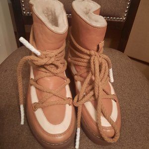 InuikII Tan Fur Bootie, size 38 or 7.5 US